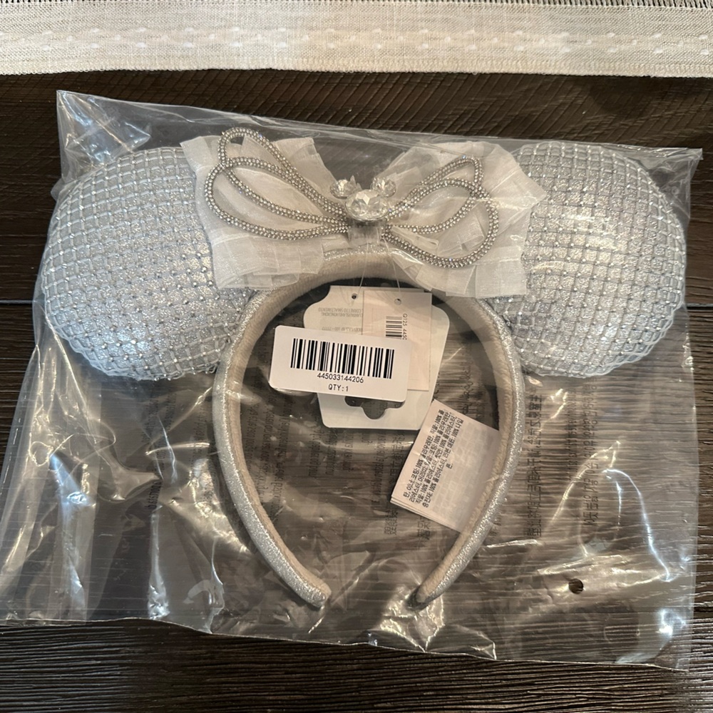 Disney Minnie ears